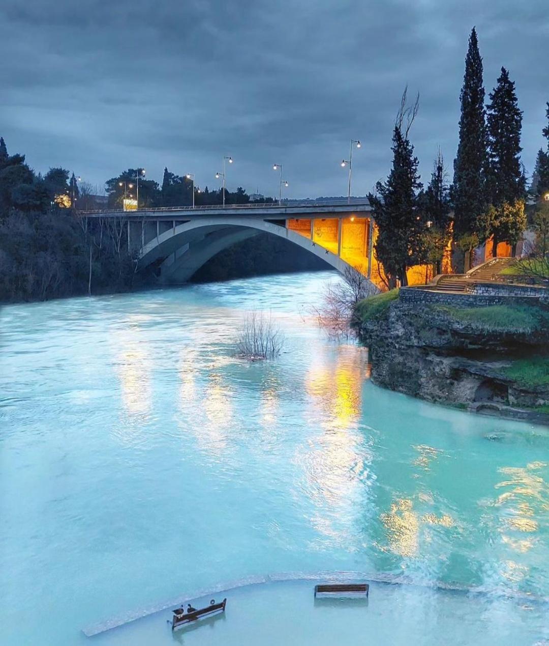 Naki Apartmani Podgorica Buitenkant foto