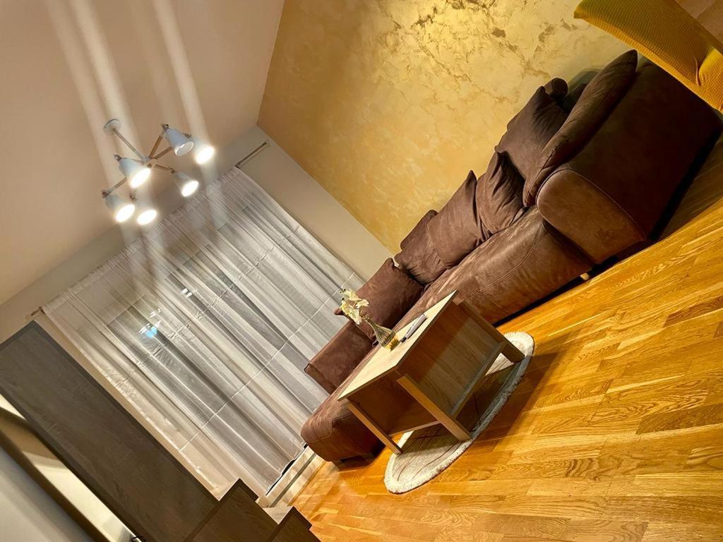 Naki Apartmani Podgorica Buitenkant foto