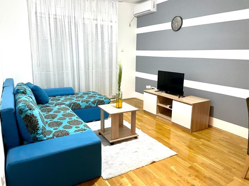 Naki Apartmani Podgorica Kamer foto